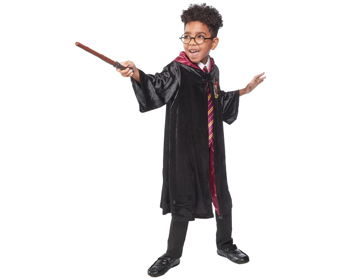Includes: Harry Potter hooded robe